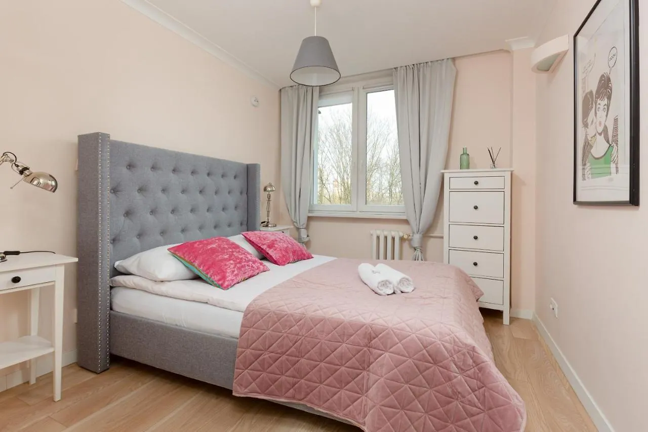 Apartments Praga Afrykańska by Renters Warszawa 0*,