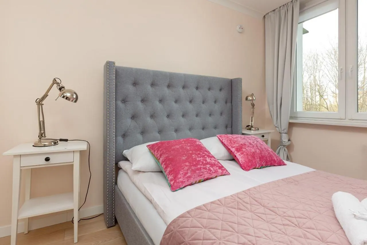 Apartments Praga Afrykańska by Renters Warszawa